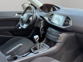 PEUGEOT 208 usata, con Cruise Control