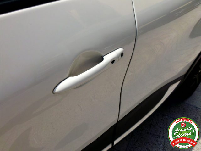 RENAULT Captur usata, con Specchietti laterali elettrici