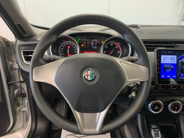 ALFA ROMEO Giulietta usata, con Autoradio digitale