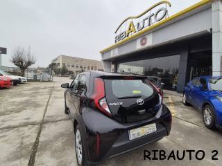 TOYOTA Aygo X usata, con Autoradio