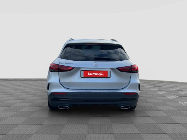 MERCEDES-BENZ CLA usata 6