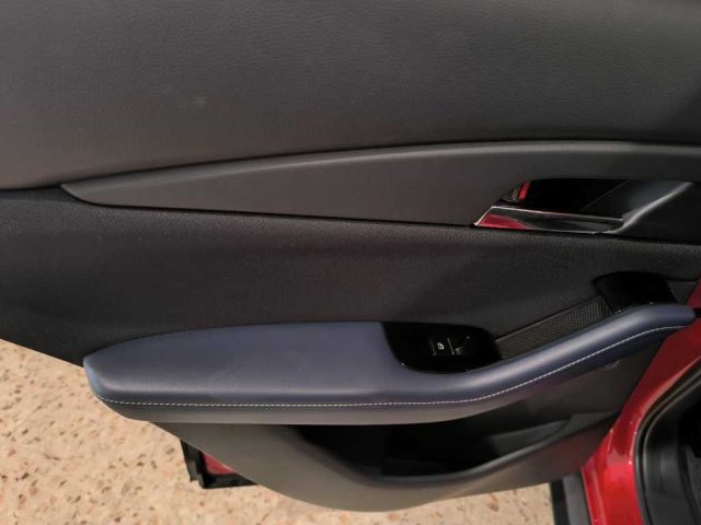 MAZDA CX-30 usata, con Fendinebbia