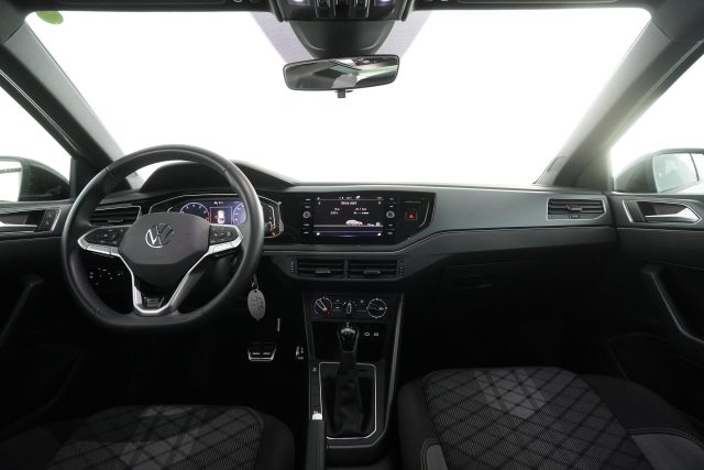 VOLKSWAGEN Taigo usata 10