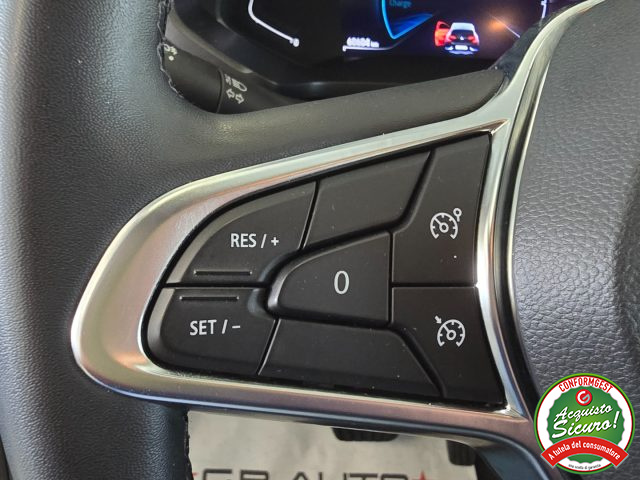 RENAULT Captur usata, con Sistema di navigazione