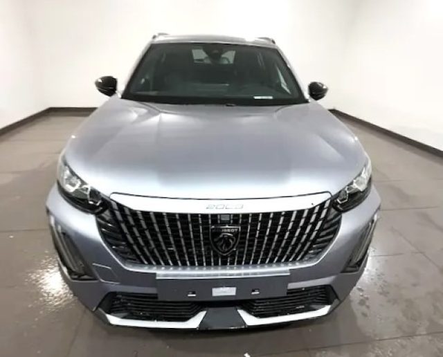 PEUGEOT 2008 usata, con Alzacristalli elettrici