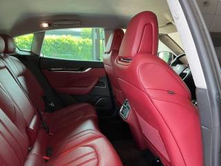 MASERATI Levante usata, con Fendinebbia