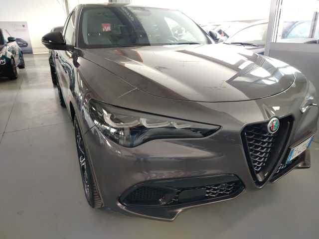 ALFA ROMEO Stelvio usata, con Airbag