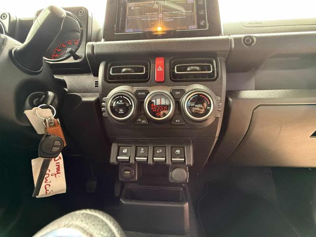 SUZUKI Jimny usata, con Servosterzo