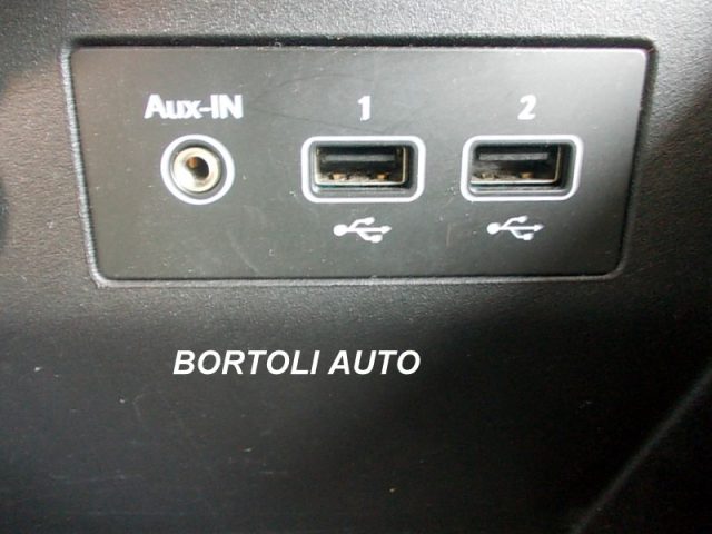 RENAULT Captur usata, con Frenata d