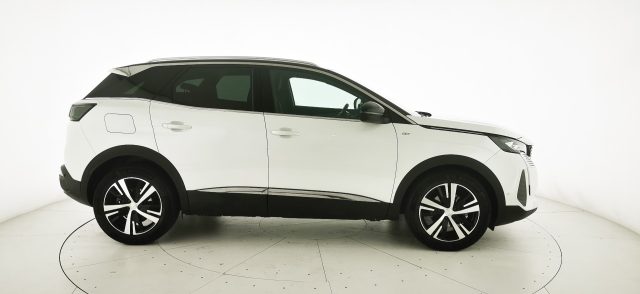 PEUGEOT 3008 usata, con Touch screen
