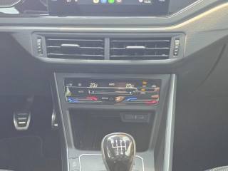 VOLKSWAGEN Taigo usata, con Volante multifunzione