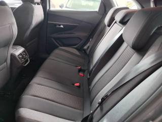 PEUGEOT 3008 usata, con Autoradio digitale