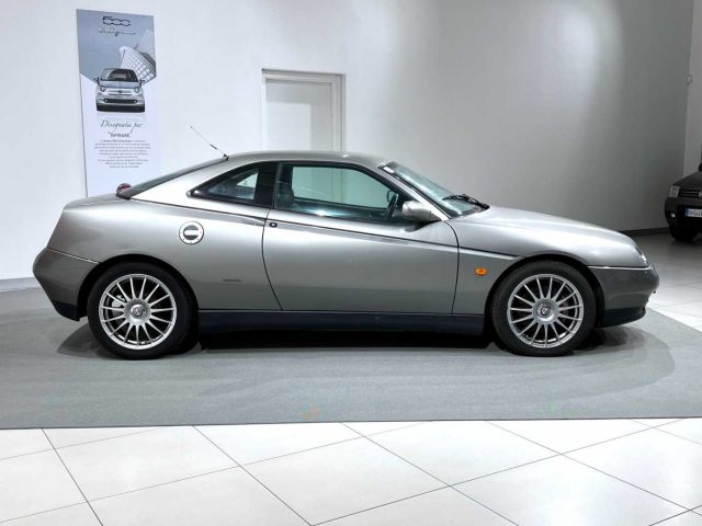 ALFA ROMEO GTV usata, con Controllo automatico clima