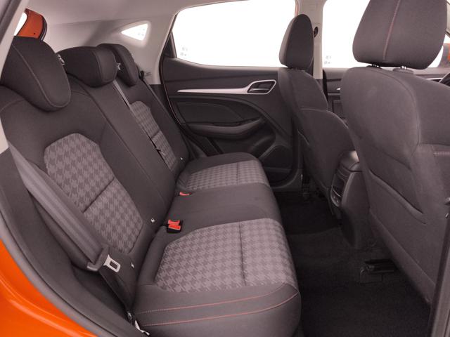 MG ZS usata, con Luci diurne