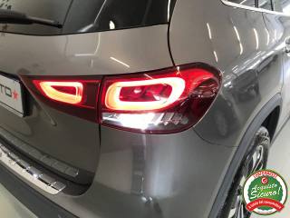 MERCEDES-BENZ GLA 200 usata, con Luci diurne LED