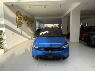OPEL Corsa usata, con Airbag