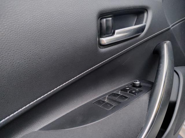 TOYOTA Corolla usata, con Sistema di navigazione