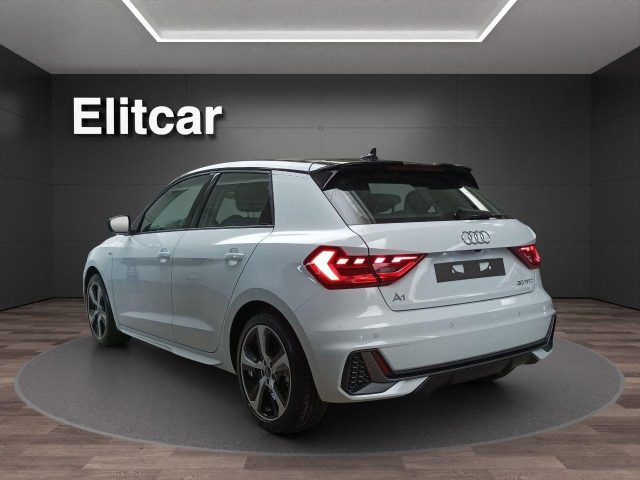 AUDI A1 usata, con Autoradio