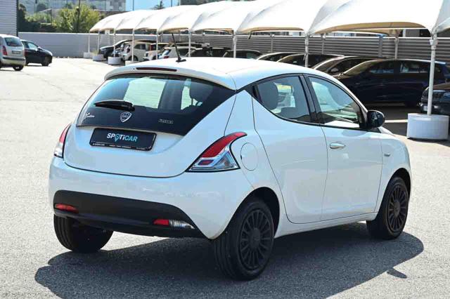 LANCIA Ypsilon usata, con Airbag laterali