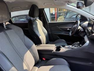PEUGEOT 5008 usata, con Airbag Passeggero
