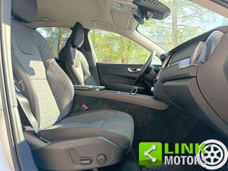 VOLVO XC60 usata, con Luci diurne LED