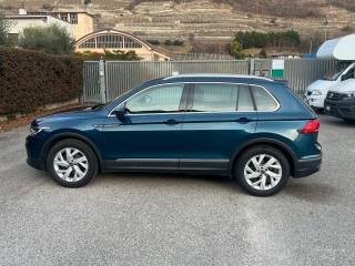 VOLKSWAGEN Tiguan usata, con Autoradio