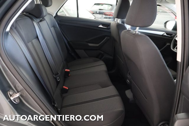 VOLKSWAGEN T-Roc usata, con Volante multifunzione