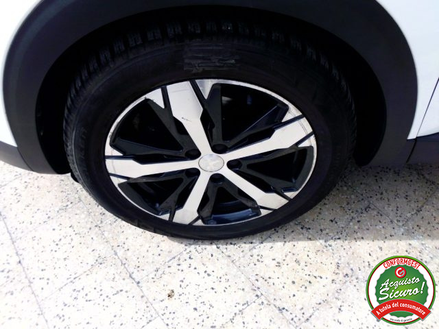 PEUGEOT 3008 usata, con Specchietti laterali elettrici