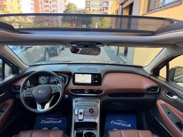 HYUNDAI Santa Fe usata, con Autoradio