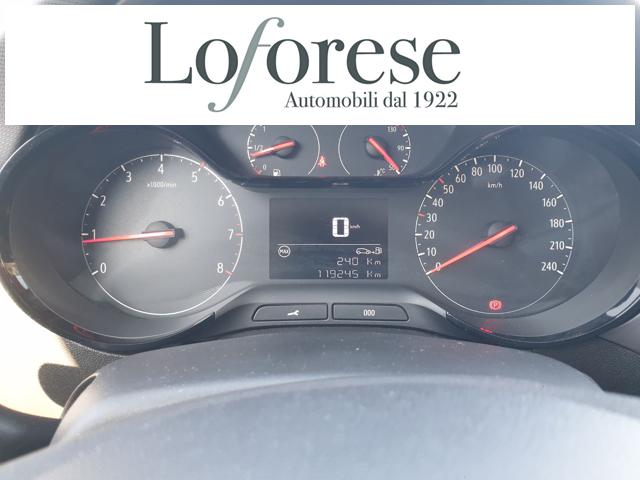 OPEL Crossland usata, con Sedile posteriore sdoppiato