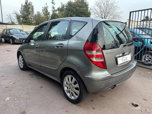 MERCEDES-BENZ A 200 usata, con Autoradio