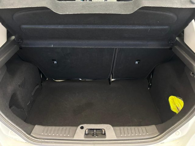 FORD Fiesta usata, con Boardcomputer