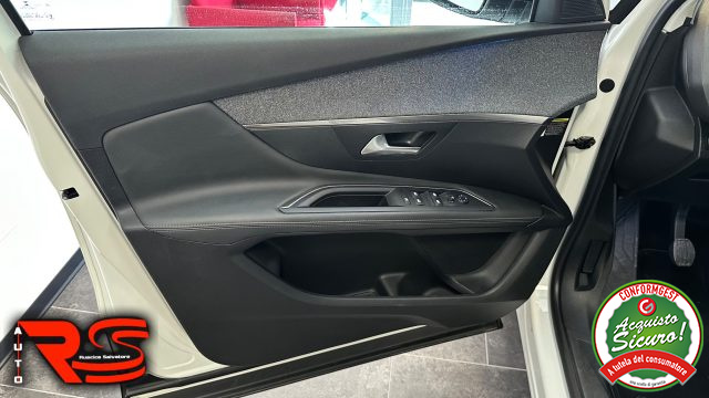PEUGEOT 3008 usata, con Controllo automatico clima
