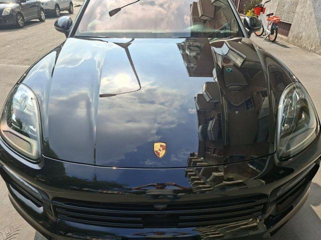 PORSCHE Cayenne usata, con Sedile posteriore sdoppiato