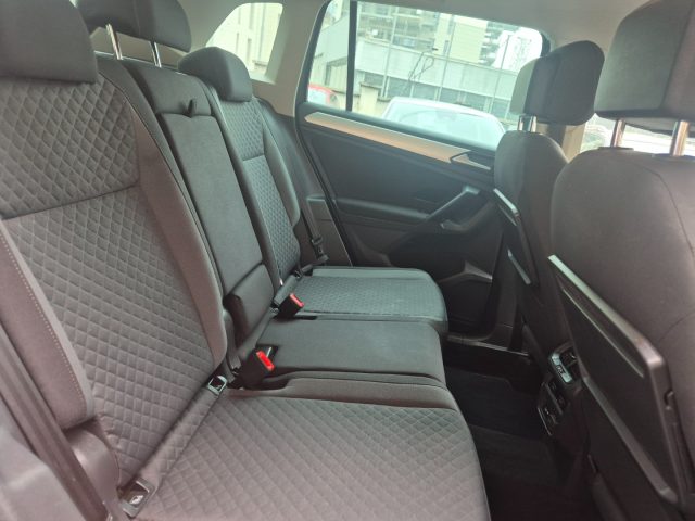 VOLKSWAGEN Tiguan usata, con Autoradio