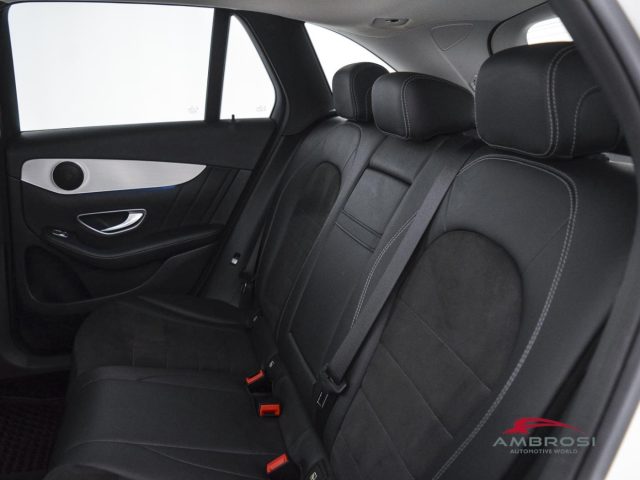 MERCEDES-BENZ GLC 220 usata 9