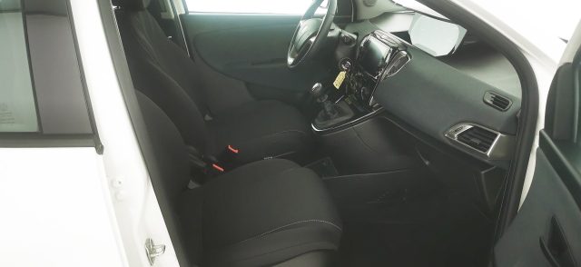 LANCIA Ypsilon usata, con Monitoraggio pressione pneumatici