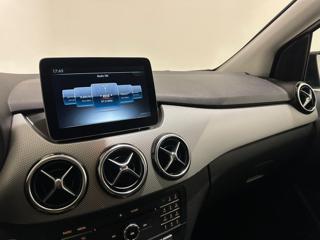 MERCEDES-BENZ B 180 usata, con Climatizzatore