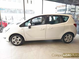 OPEL Meriva usata, con Airbag Passeggero