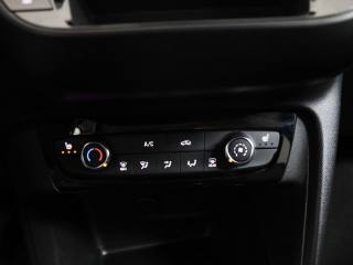 OPEL Corsa usata, con USB