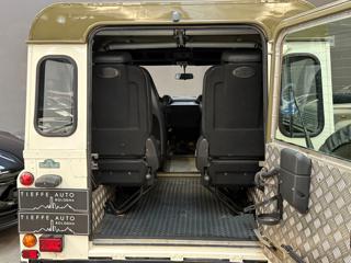 LAND ROVER Defender usata 11