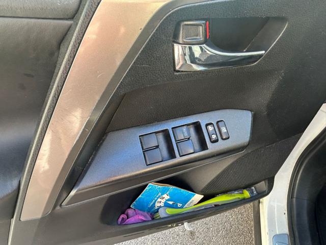 TOYOTA RAV 4 usata, con Cruise Control