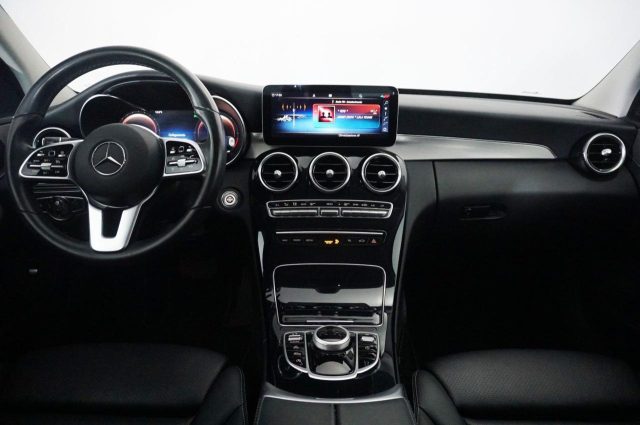 MERCEDES-BENZ C 220 usata, con Boardcomputer