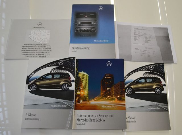 MERCEDES-BENZ A 160 usata, con Controllo automatico clima