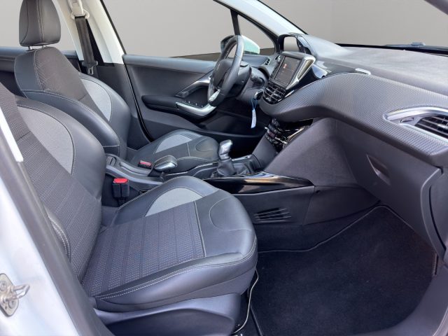 PEUGEOT 2008 usata, con Cruise Control