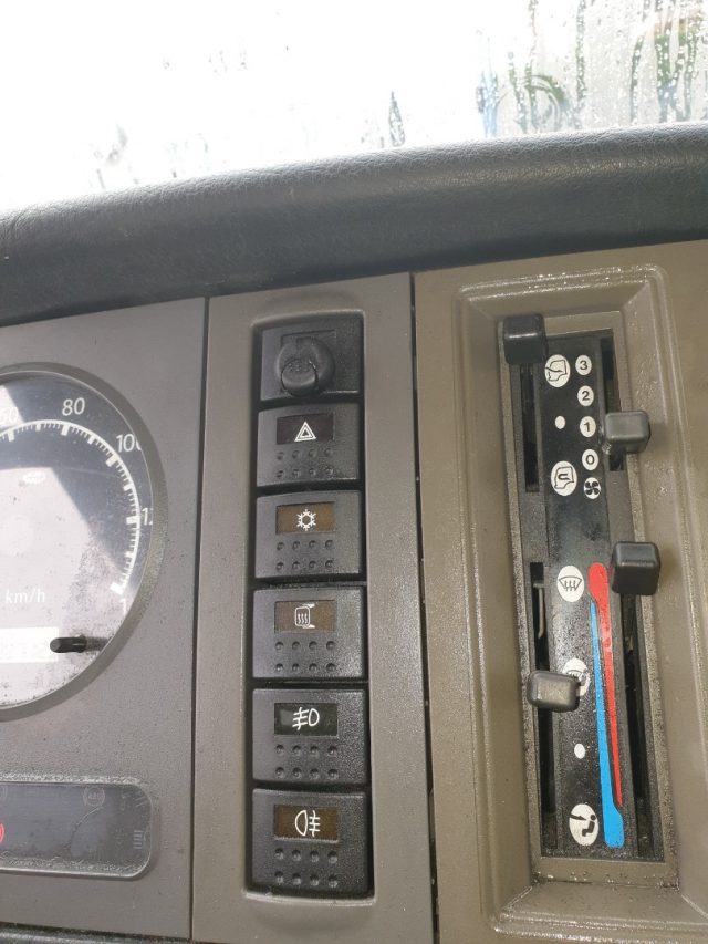 NISSAN usata 6