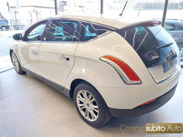 LANCIA Delta usata, con Alzacristalli elettrici