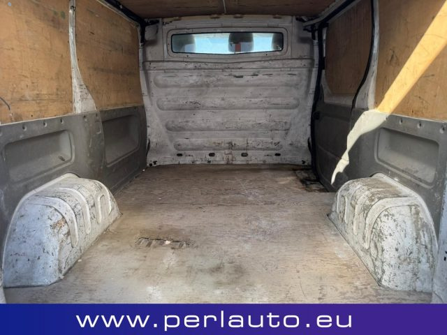 NISSAN Primastar usata, con Climatizzatore
