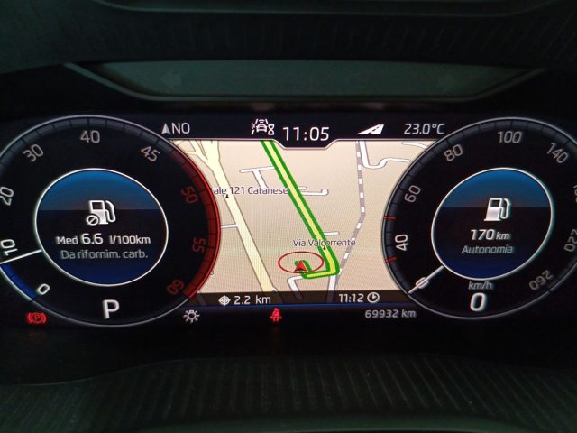 SKODA Karoq usata, con Servosterzo