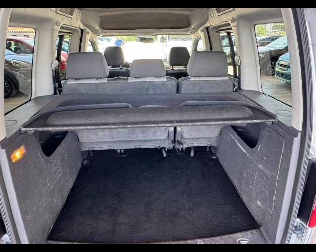 VOLKSWAGEN Caddy usata, con Autoradio